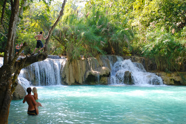 Khouangsi-Waterfall-laos-tour