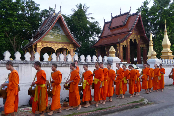 Laos Tours