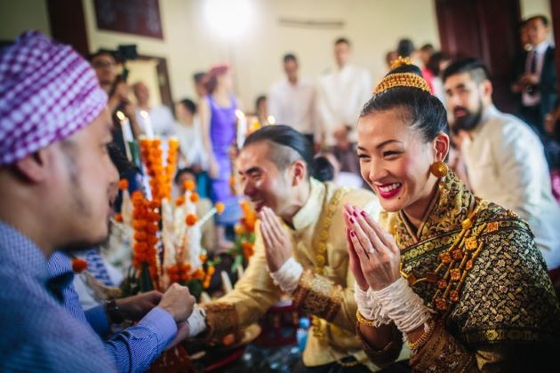 Laotian wedding outfit hot sale