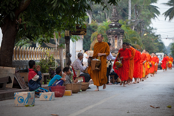 Buddhism – Main Religion in Laos - Laos Tours