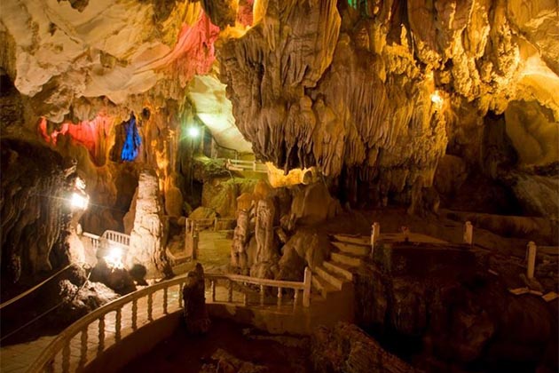  Tham Jang Cave