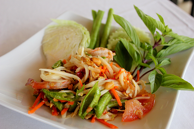 Green papaya salad, Packages in Laos