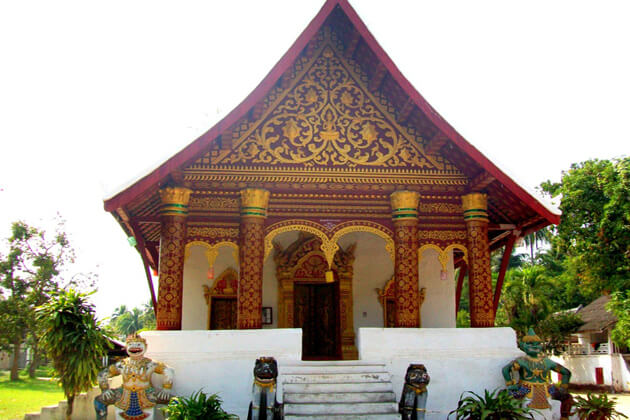 Wat Aham, Laos Tour