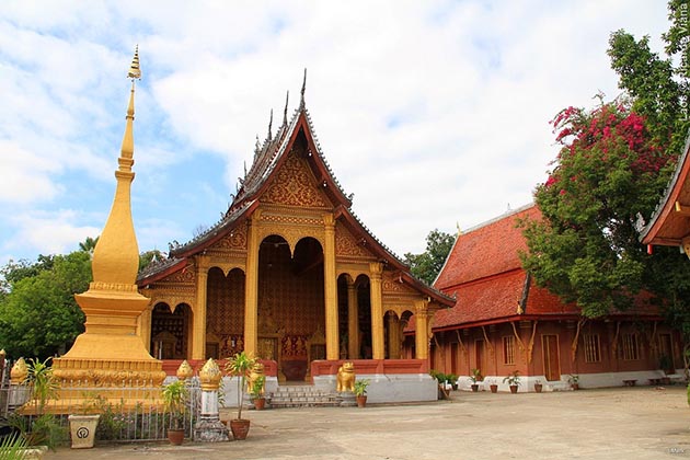 wat sene your own style in Luang Phrabang