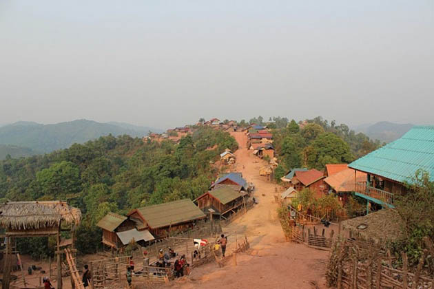 Houaykhaem village