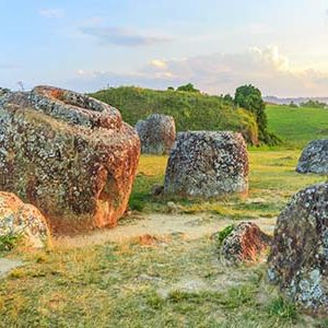 Plain of Jars, Xieng KHoang, Laos tours