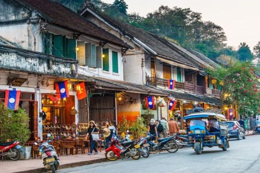 responsible travel with go laos tour