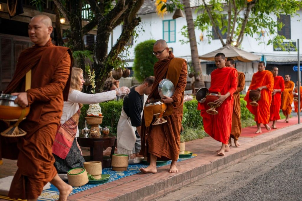 Laos Tours