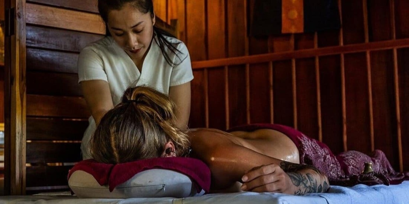 Laos tour and massage experiences